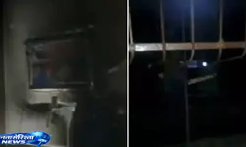 Battery फटी और धधक उठा मकान, ग्रिल काटकर परिवार ने बचाई जान