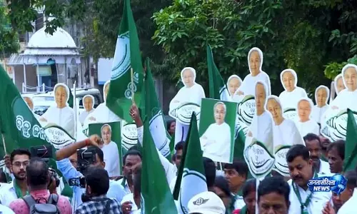 BJD अध्यक्ष नवीन का मंथन, पार्टी नेताओं और PRI प्रतिनिधियों से मिले