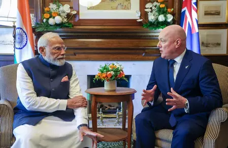 पीएम मोदी ने क्रिस्टोफर लक्सन के साथ की द्विपक्षीय बातचीत, भारत-न्यूजीलैंड संबंध रणनीतिक साझेदारी तक पहुंचे पीएम मोदी ने क्रिस्टोफर लक्सन के साथ की द्विपक्षीय बातचीत, भारत-न्यूजीलैंड संबंध रणनीतिक साझेदारी तक पहुंचे