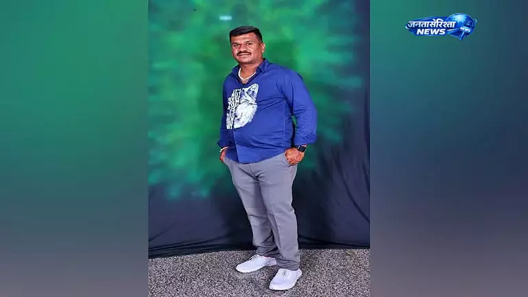 Bengaluru : सनसनीखेज वारदात, युवक ने तीन हत्याओं के बाद दी जान Bengaluru : सनसनीखेज वारदात, युवक ने तीन हत्याओं के बाद दी जान