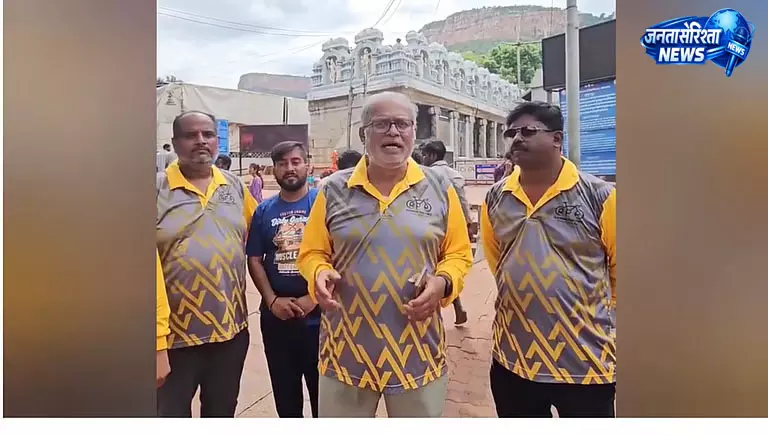 MLA सुरेश कुमार ने रचा रिकॉर्ड, बेंगलुरु से तिरुपति तक साइकिल से पहुंचे MLA सुरेश कुमार ने रचा रिकॉर्ड, बेंगलुरु से तिरुपति तक साइकिल से पहुंचे