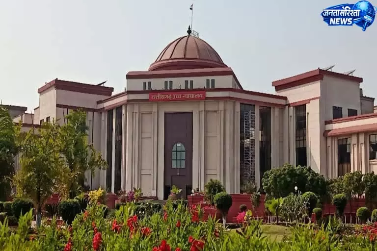 हाईवे पर नहीं बन सकेगा ग्रामीण श्रेणी का पेट्रोल पंप: बिलासपुर हाईकोर्ट हाईवे पर नहीं बन सकेगा ग्रामीण श्रेणी का पेट्रोल पंप: बिलासपुर हाईकोर्ट