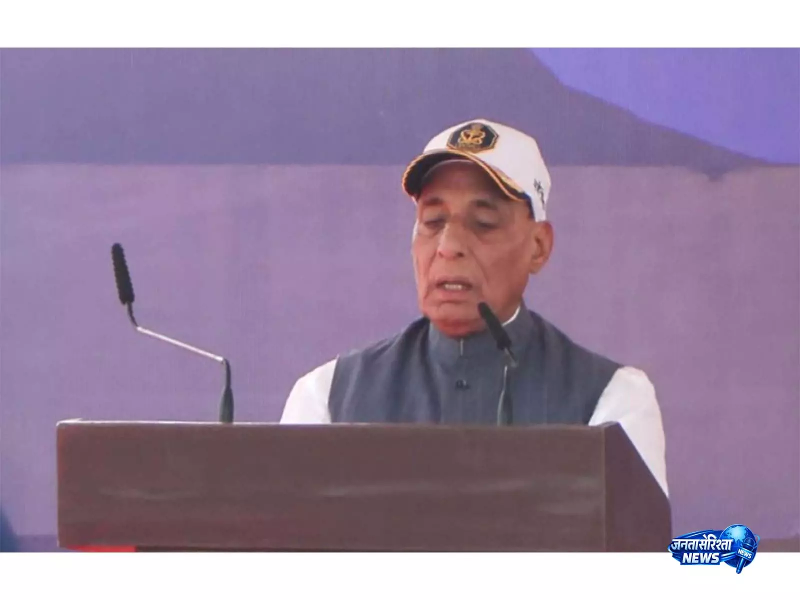 इससे बेहतर समय नहीं: राजनाथ सिंह ने युवाओं से आत्मनिर्भर भारत को बढ़ावा देने का आग्रह किया इससे बेहतर समय नहीं: राजनाथ सिंह ने युवाओं से आत्मनिर्भर भारत को बढ़ावा देने का आग्रह किया