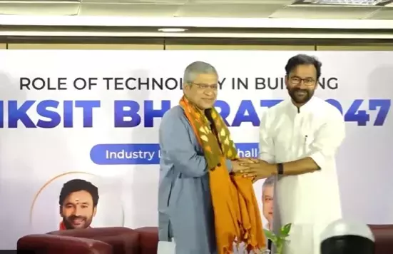 Telangana: अश्विनी वैष्णव का कहना है कि मुंबई-अहमदाबाद बुलेट ट्रेन अगले साल शुरू की जाएगी Telangana: अश्विनी वैष्णव का कहना है कि मुंबई-अहमदाबाद बुलेट ट्रेन अगले साल शुरू की जाएगी