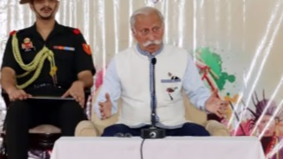 Arunachal: दूर-दराज के गांवों तक पहुंचे बैंकिंग सेवाएं, गवर्नर परनाइक का जोर Arunachal: दूर-दराज के गांवों तक पहुंचे बैंकिंग सेवाएं, गवर्नर परनाइक का जोर