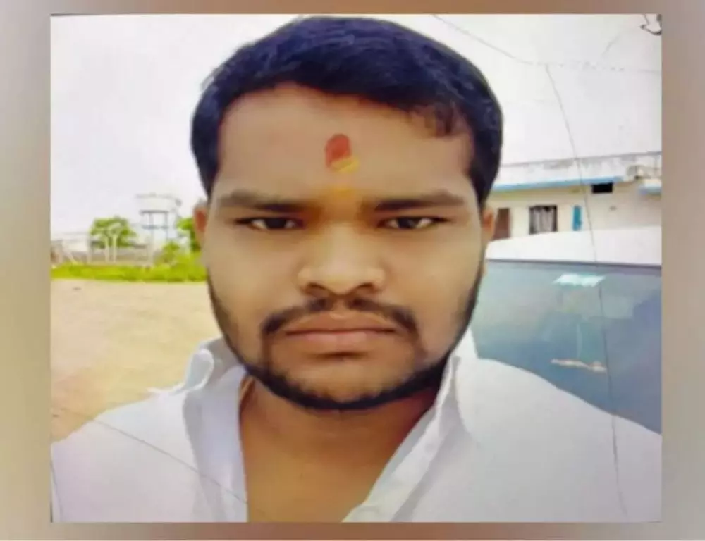 शबाद हत्याकांड के पीड़ित के परिजनों ने पुलिस की निष्क्रियता के खिलाफ प्रदर्शन किया शबाद हत्याकांड के पीड़ित के परिजनों ने पुलिस की निष्क्रियता के खिलाफ प्रदर्शन किया