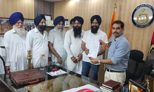 शिअद हरियाणा ने विवादित मामले में एफआईआर की मांग की शिअद हरियाणा ने विवादित मामले में एफआईआर की मांग की