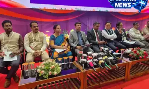 Tripura बिजनेस कॉन्क्लेव की बड़ी सफलता, ₹1.21 लाख करोड़ के निवेश प्रस्ताव हासिल Tripura बिजनेस कॉन्क्लेव की बड़ी सफलता, ₹1.21 लाख करोड़ के निवेश प्रस्ताव हासिल