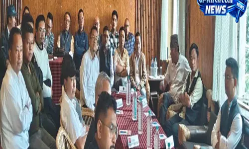 Gorkhaland विधेयक पर दार्जिलिंग में बनी रणनीति, क्षेत्रीय दलों ने मिलकर लड़ने का लिया संकल्प Gorkhaland विधेयक पर दार्जिलिंग में बनी रणनीति, क्षेत्रीय दलों ने मिलकर लड़ने का लिया संकल्प