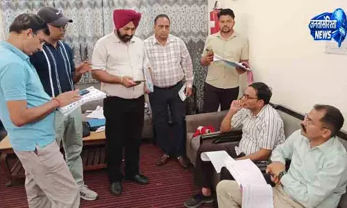 Kurukshetra में डीसी की कार्रवाई, अधिकारी सस्पेंड Kurukshetra में डीसी की कार्रवाई, अधिकारी सस्पेंड