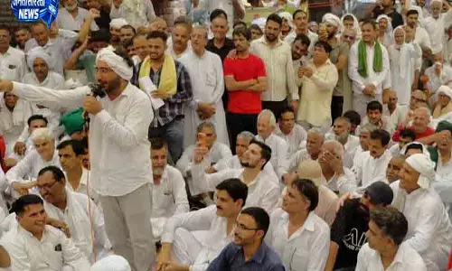 Bhiwani पानी संकट के खिलाफ किसानों का विरोध तेज Bhiwani पानी संकट के खिलाफ किसानों का विरोध तेज