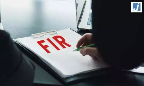 सावधान! दोगुने रिटर्न के चक्कर में गंवाए ₹20 लाख, खमतराई पुलिस ने दर्ज की FIR सावधान! दोगुने रिटर्न के चक्कर में गंवाए ₹20 लाख, खमतराई पुलिस ने दर्ज की FIR