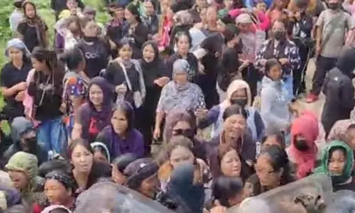 Manipur: इंफाल वेस्ट में घरों को बनाया निशाना, दो गिरफ्तार; सुरक्षाबल अलर्ट पर