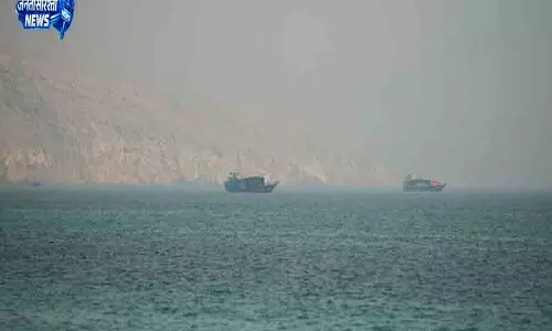 Oman के पास जहाज पर हमला, 10 भारतीय सुरक्षित
