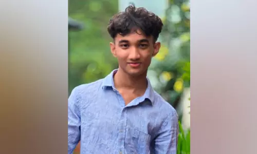 कम उम्र में रिंशिफ ने रचा इतिहास, किताबों के बाद अब गीतों से बना रहे पहचान