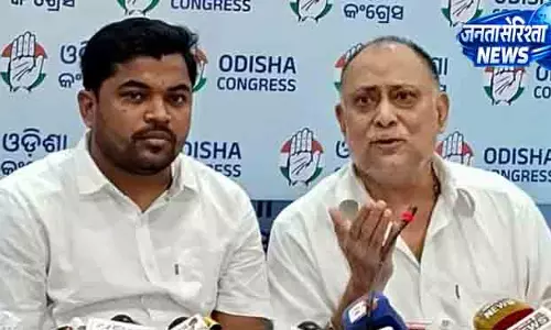 Bhubaneswar स्वास्थ्य मित्रों को फिर नियुक्त करने की मांग Bhubaneswar स्वास्थ्य मित्रों को फिर नियुक्त करने की मांग
