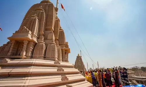 Ayodhya  में रामलला के दर्शन को उमड़ रहे भक्त, ट्रस्ट ने पेश किए आंकड़े