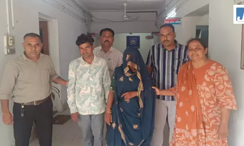 गला दबाकर युवक की हत्या, पड़ोसियों पर केस दर्ज, शव को प्लास्टिक की थैली में भरकर ठिकाने लगाने का प्रयास