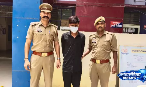 Ghaziabad पुलिस की बड़ी कार्रवाई, फरार आरोपी गिरफ्तार; पीड़िता बरामद Ghaziabad पुलिस की बड़ी कार्रवाई, फरार आरोपी गिरफ्तार; पीड़िता बरामद