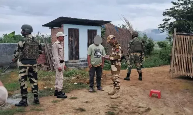 मणिपुर हिंसा: आगजनी मामले में दो गिरफ्तार, FNCC ने जताई सख्त आपत्ति मणिपुर हिंसा: आगजनी मामले में दो गिरफ्तार, FNCC ने जताई सख्त आपत्ति