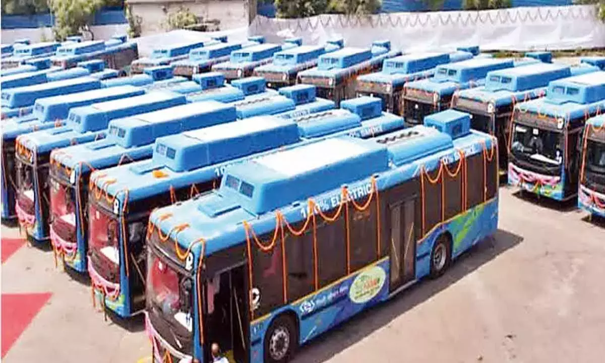 Karnataka: सरकार की देरी से शहर के लिए 4,500 इलेक्ट्रिक बसें खतरे में हैं
