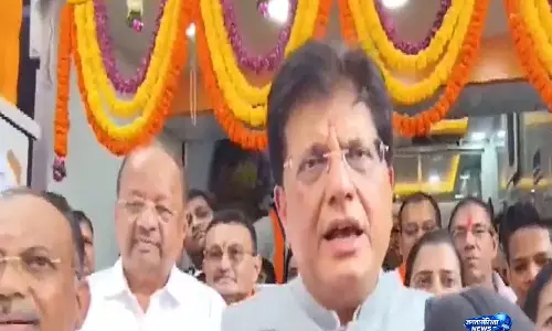 केंद्रीय मंत्री पीयूष गोयल ने मुंबई में BJP नेता गणेश खनकर के कार्यालय का किया उद्घाटन