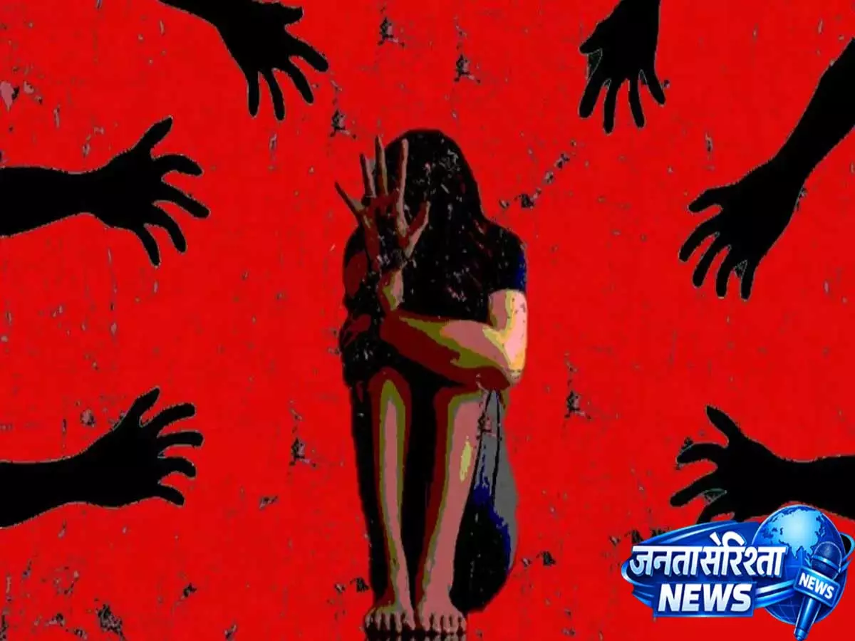 Ghaziabad: 7 वर्षीय बच्ची का शव मिलने से हड़कंप, पुलिस दुष्कर्म और हत्या के आरोपों की जांच में जुटी Ghaziabad: 7 वर्षीय बच्ची का शव मिलने से हड़कंप, पुलिस दुष्कर्म और हत्या के आरोपों की जांच में जुटी