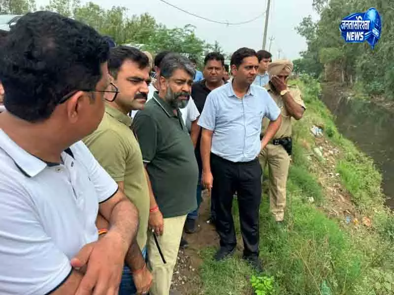 Haryana के अंबाला में जलभराव से निपटने की कोशिशें तेज Haryana के अंबाला में जलभराव से निपटने की कोशिशें तेज