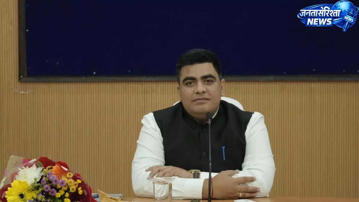 कोरबा में शाम 5 बजे के बाद बसों और ट्रैक्टरों की नो एंट्री कोरबा में शाम 5 बजे के बाद बसों और ट्रैक्टरों की नो एंट्री