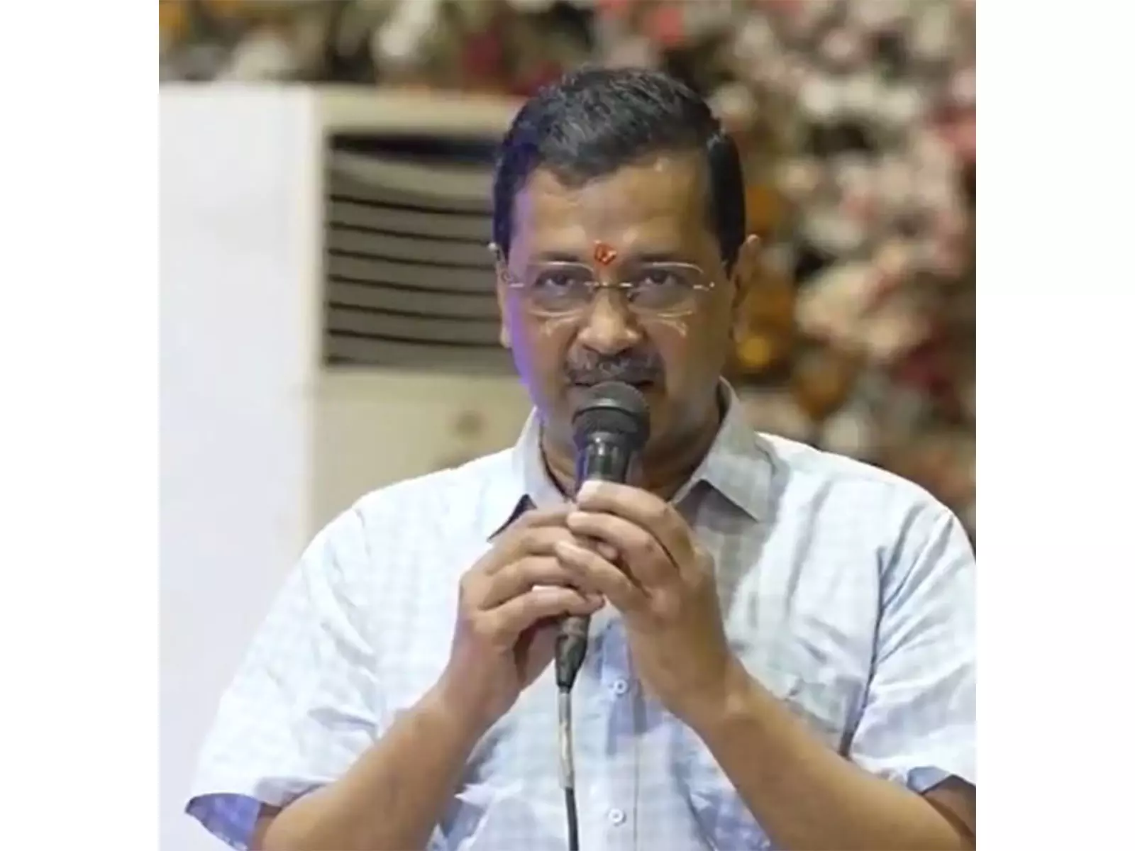 राम मंदिर दान विवाद पर AAP का हस्ताक्षर अभियान, केजरीवाल बोले लोगों को PM पर भरोसा नहीं राम मंदिर दान विवाद पर AAP का हस्ताक्षर अभियान, केजरीवाल बोले लोगों को PM पर भरोसा नहीं
