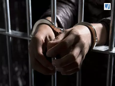 लोन फ्रॉड गैंग का पर्दाफाश, साइबर सेल ने 10 आरोपियों को किया गिरफ्तार लोन फ्रॉड गैंग का पर्दाफाश, साइबर सेल ने 10 आरोपियों को किया गिरफ्तार