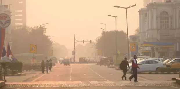दिल्ली की हवा में घुला जहर, 19 दिन बाद AQI खराब दिल्ली की हवा में घुला जहर, 19 दिन बाद AQI खराब