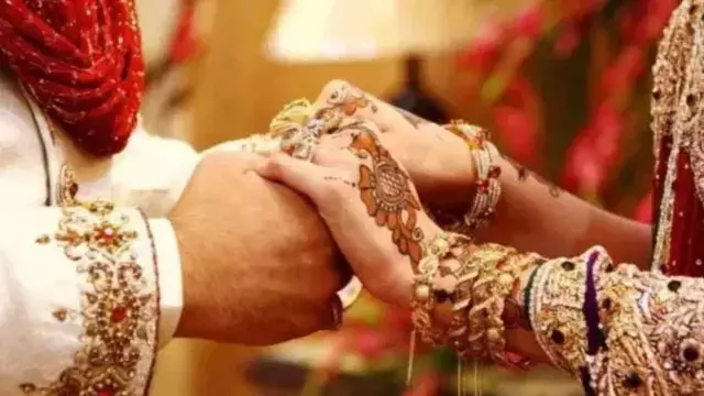 शादी के बाद बदला फैसला, दूल्हा-दुल्हन ने मिलकर तोड़ा रिश्ता शादी के बाद बदला फैसला, दूल्हा-दुल्हन ने मिलकर तोड़ा रिश्ता