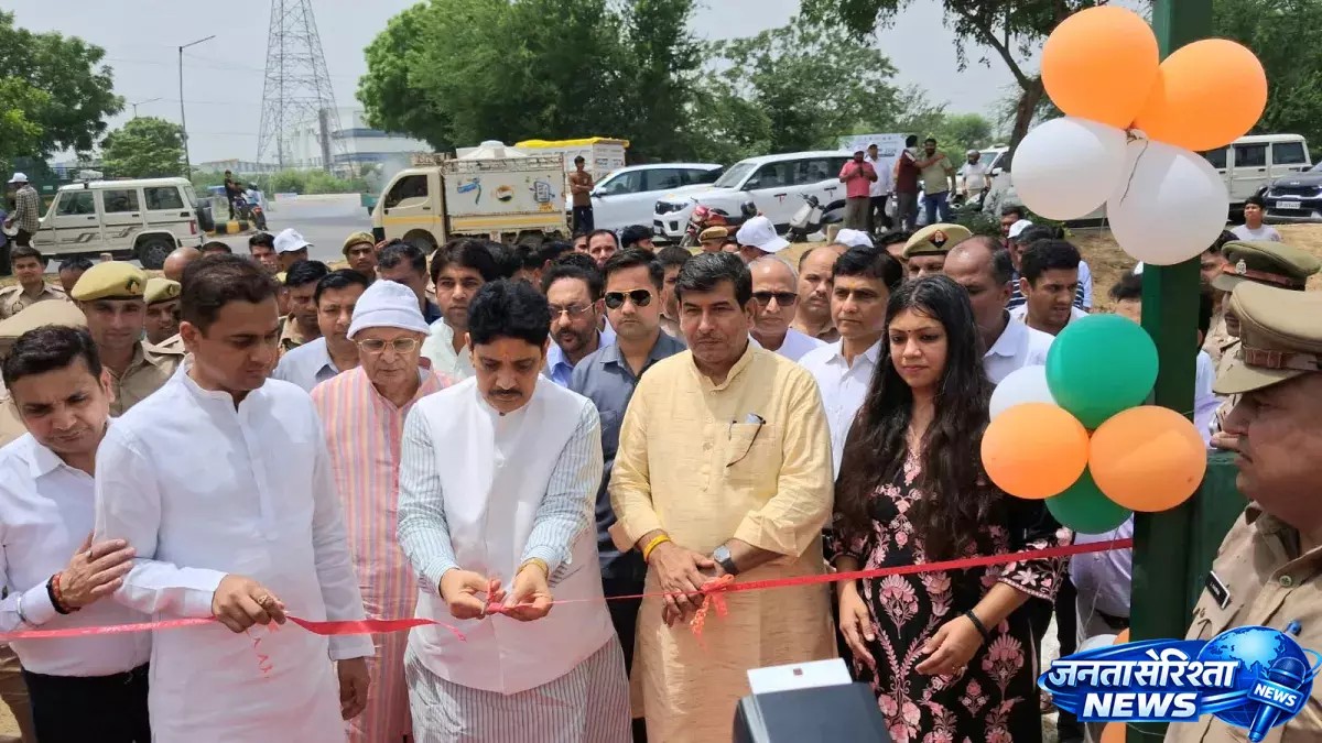 हरित होगा गौतमबुद्ध नगर वृक्षारोपण महायज्ञ-2026 में लाखों पौधों का रोपण हरित होगा गौतमबुद्ध नगर वृक्षारोपण महायज्ञ-2026 में लाखों पौधों का रोपण