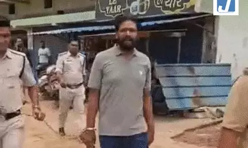 मासूम को भारत विरोधी नारे सिखाने का मामला, पुलिस के एक्शन के बाद पत्नी पलटी