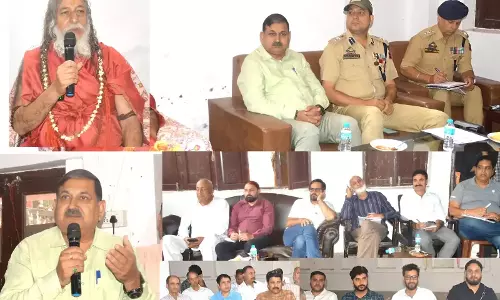 Poonch: मंडी में बुड्ढा अमरनाथ यात्रा की तैयारियों की समीक्षा, अधिकारियों को दिए निर्देश Poonch: मंडी में बुड्ढा अमरनाथ यात्रा की तैयारियों की समीक्षा, अधिकारियों को दिए निर्देश