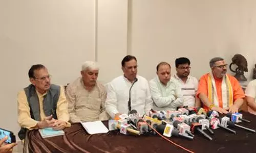 Chandigarh: हरियाणा ओलंपिक एसोसिएशन ने स्टेडियमों की दुर्दशा पर उपायुक्त को घेरा