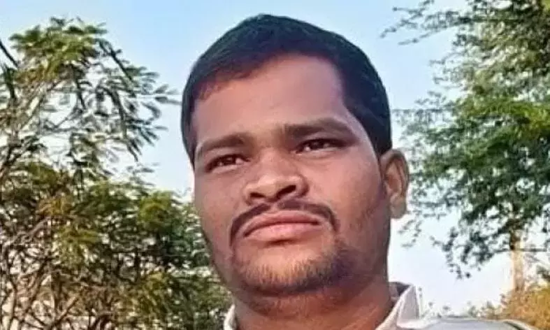Telangana: शबद के हत्यारे की गिरफ्तारी पर पुलिस चुप Telangana: शबद के हत्यारे की गिरफ्तारी पर पुलिस चुप