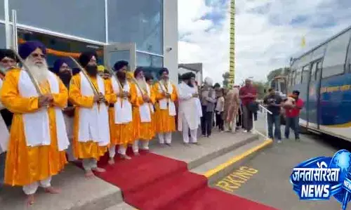 Canada पहुंचेंगे गुरु ग्रंथ साहिब के पवित्र स्वरूप Canada पहुंचेंगे गुरु ग्रंथ साहिब के पवित्र स्वरूप