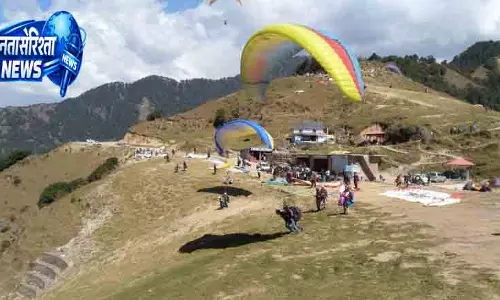 Palampur बीड़-बिलिंग में 15 जुलाई से 15 सितंबर तक पैराग्लाइडिंग पर प्रतिबंध Palampur बीड़-बिलिंग में 15 जुलाई से 15 सितंबर तक पैराग्लाइडिंग पर प्रतिबंध