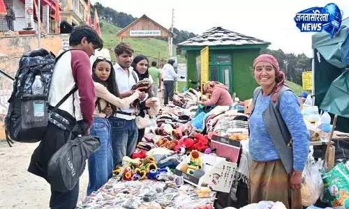 Himachal में प्रकृति संरक्षण संग पर्यटन को बढ़ावा Himachal में प्रकृति संरक्षण संग पर्यटन को बढ़ावा