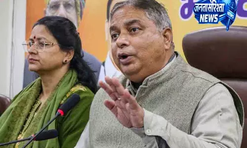 Jammu उमर के बयान पर BJP सख्त, माफी की मांग Jammu उमर के बयान पर BJP सख्त, माफी की मांग