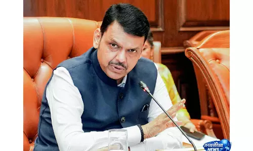 शरद पवार को पछाड़कर बने महाराष्ट्र के तीसरे सबसे लंबे समय तक रहने वाले CM