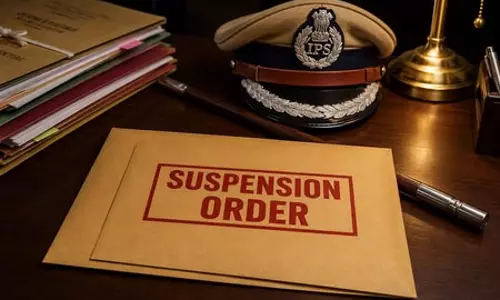 नाबालिग पोती से कार चलवाने पर पुलिसकर्मी सस्पेंड, डीजीपी ने दिए कार्रवाई के निर्देश