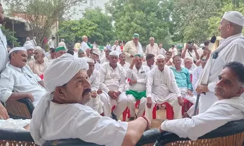 दिल्ली-देहरादून एक्सप्रेसवे विवाद: टिकैत बोले- मांग पूरी न हुई तो चक्का जाम दिल्ली-देहरादून एक्सप्रेसवे विवाद: टिकैत बोले- मांग पूरी न हुई तो चक्का जाम