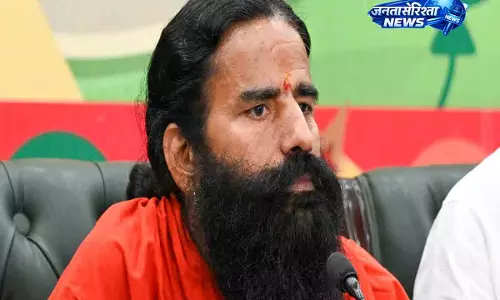 बाबा रामदेव के बयान पर विवाद, कांग्रेस ने लगाया समाज बांटने का आरोप बाबा रामदेव के बयान पर विवाद, कांग्रेस ने लगाया समाज बांटने का आरोप
