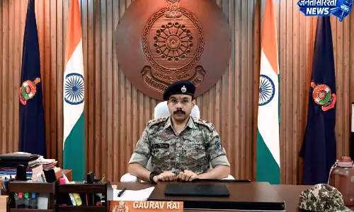 दंतेवाड़ा SP गौरव राय को भावभीनी विदाई दंतेवाड़ा SP गौरव राय को भावभीनी विदाई