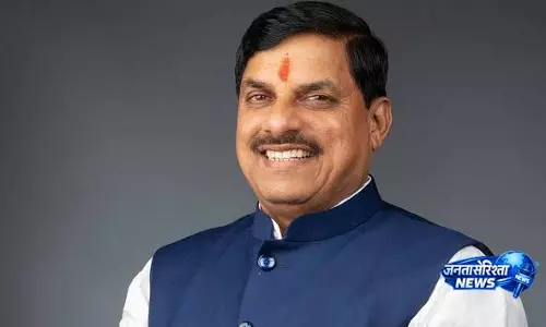 नरोत्तम मिश्रा पर रावण टिप्पणी को लेकर CM मोहन यादव का दिग्विजय सिंह पर हमला नरोत्तम मिश्रा पर रावण टिप्पणी को लेकर CM मोहन यादव का दिग्विजय सिंह पर हमला