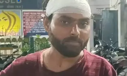 कोरबा में शराब पीने से मना करने पर युवक पर जानलेवा हमला, जांच में जुटी पुलिस कोरबा में शराब पीने से मना करने पर युवक पर जानलेवा हमला, जांच में जुटी पुलिस