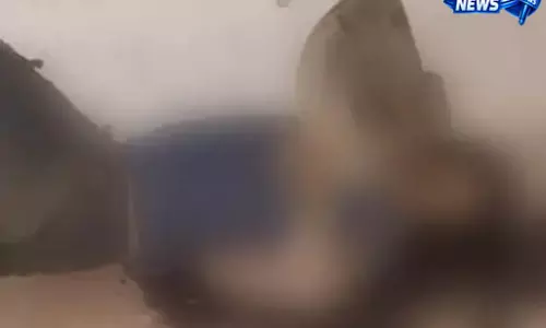 सिलबट्टे से सिर पर वार कर युवक को उतारा मौत के घाट, जांच में जुटी पुलिस सिलबट्टे से सिर पर वार कर युवक को उतारा मौत के घाट, जांच में जुटी पुलिस
